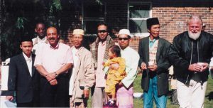 Muslim students and members of Muslim community in 2001